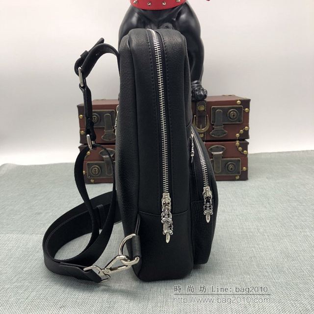 chrome hearts包 克羅心經典款胸包 前幅童軍花和卷文logo點綴 克羅心男挎包  gjc2029